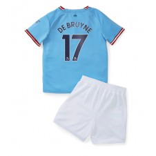 Manchester City Kevin De Bruyne #17 Hjemmedraktsett Barn 2022-23 Kortermet (+ korte bukser)